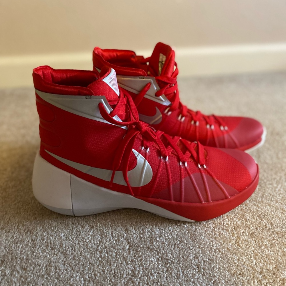 Nike Hyperdunk 2015